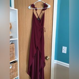 Lulu’s maxi dress.  Wine color